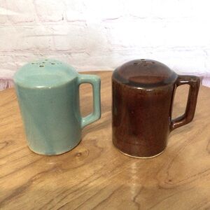 Vintage Red Wing Provincial Oomph Handled Salt and Pepper Shaker Pair